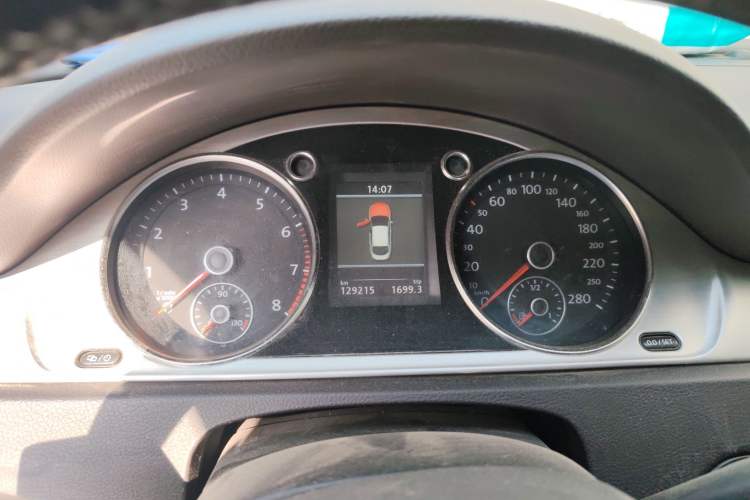 Used Volkswagen CC 2013 2.0 TSI Ultimate Model Instrument Cluster