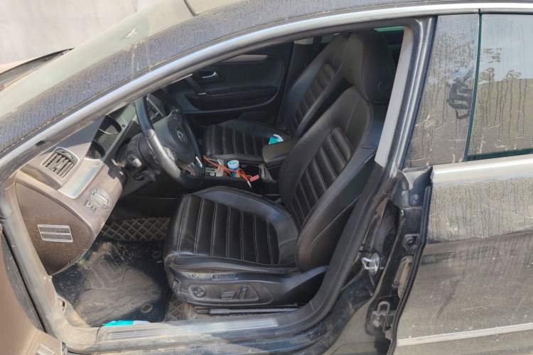 Used Volkswagen CC 2013 2.0 TSI Ultimate Model Left Front Seat