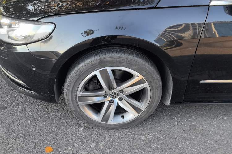 Used Volkswagen CC 2013 1.8TSI Luxury Model Left Front Wheel Hub