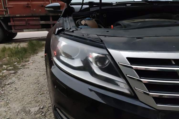 Used Volkswagen CC 2013 1.8TSI Luxury Model Right Front Headlight