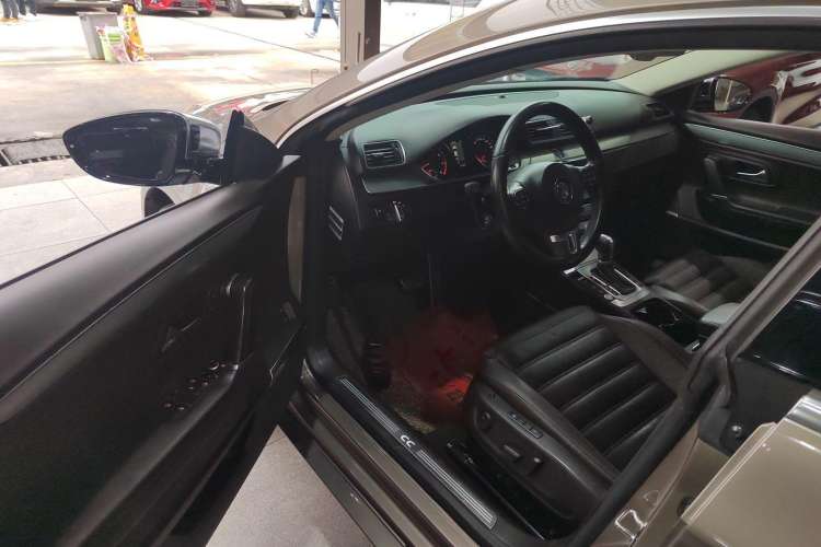 Used Volkswagen CC 2013 2.0 TSI Ultimate Model Driver Seat