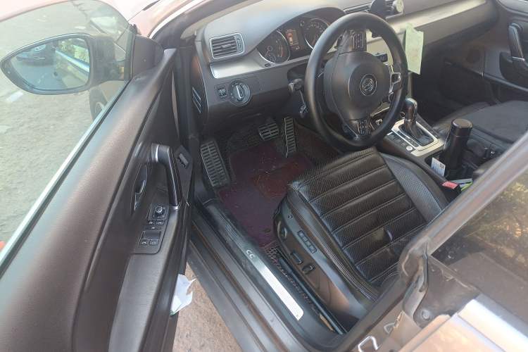 Used Volkswagen CC 2013 2.0 TSI Ultimate Model Driver Seat