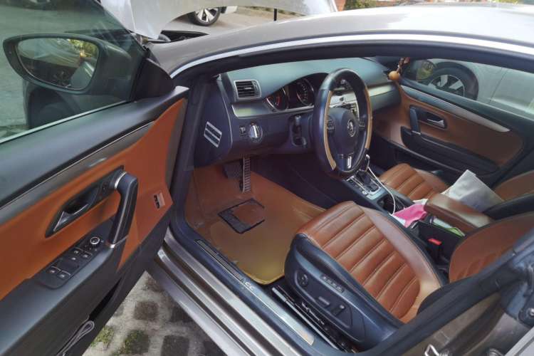 Used Volkswagen CC 2013 2.0 TSI Luxury Model Driver Seat