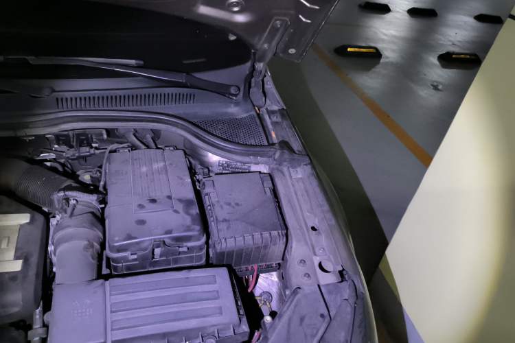 Used Volkswagen CC 2013 2.0 TSI Ultimate Model Engine Bay Left