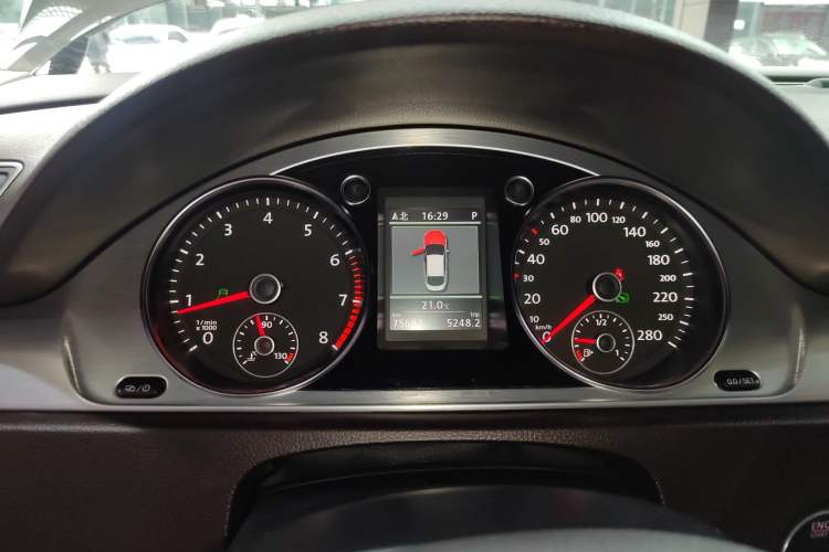 Used Volkswagen CC 2013 2.0 TSI Ultimate Model Instrument Cluster
