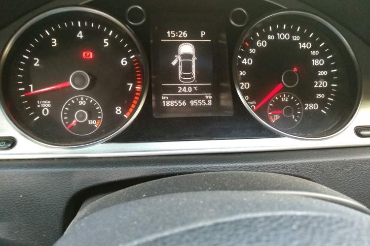 Used Volkswagen CC 2013 1.8TSI Prestige Model Odometer Close Up