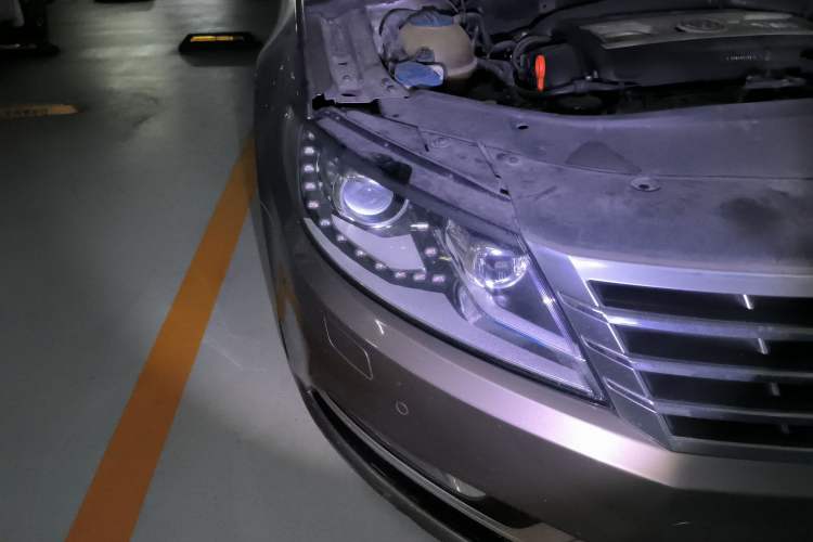 Used Volkswagen CC 2013 2.0 TSI Ultimate Model Right Front Headlight