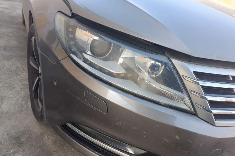 Used Volkswagen CC 2013 2.0 TSI Ultimate Model Right Front Headlight