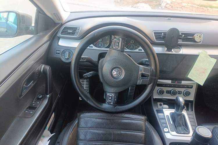 Used Volkswagen CC 2013 2.0 TSI Ultimate Model Steering Wheel