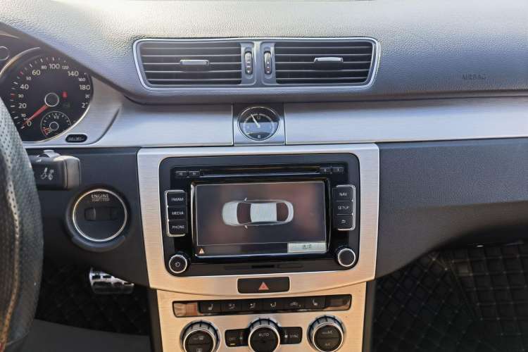 Used Volkswagen CC 2013 2.0 TSI Luxury Model Audio And AC Panel