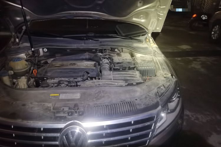 Used Volkswagen CC 2013 2.0 TSI Ultimate Model Engine Bay Left