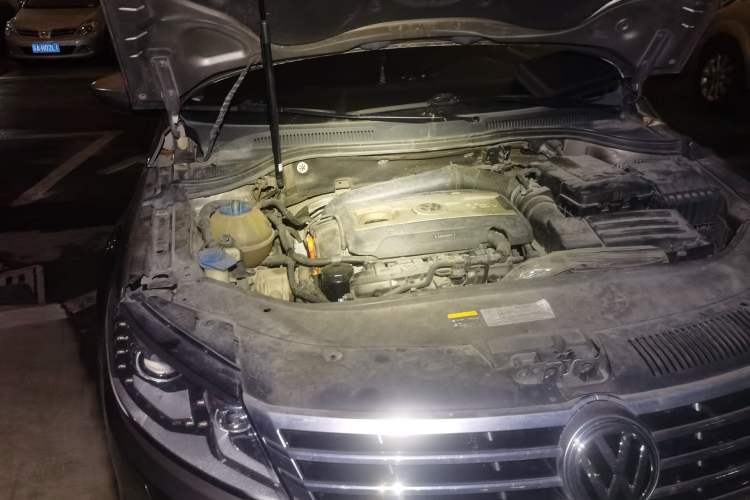Used Volkswagen CC 2013 2.0 TSI Ultimate Model Engine Bay Right
