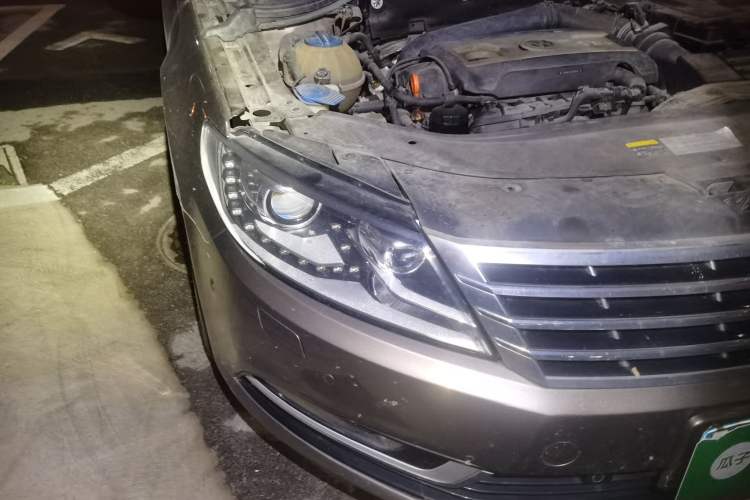 Used Volkswagen CC 2013 2.0 TSI Ultimate Model Right Front Headlight