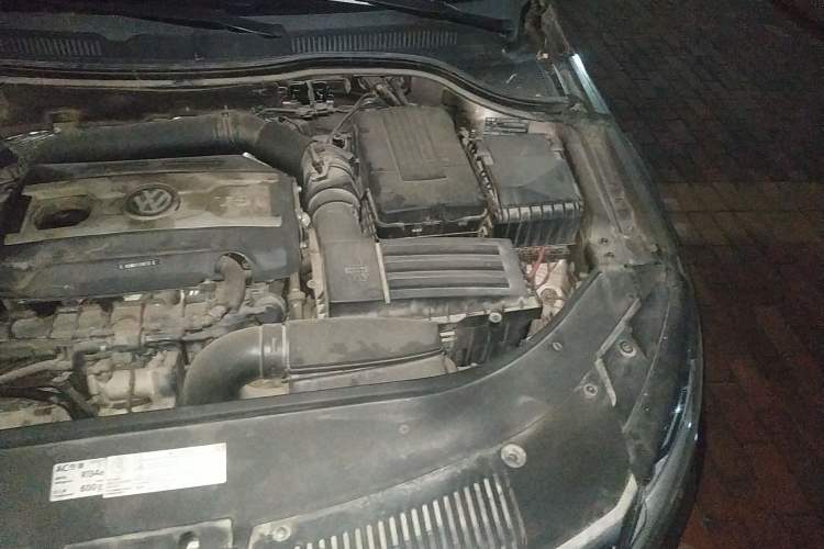 Used Volkswagen CC 2013 2.0 TSI Ultimate Model Engine Bay Left