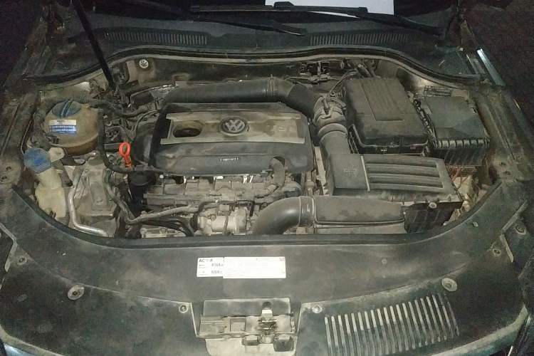 Used Volkswagen CC 2013 2.0 TSI Ultimate Model Engine Bay