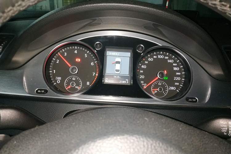 Used Volkswagen CC 2013 2.0 TSI Luxury Model Instrument Cluster