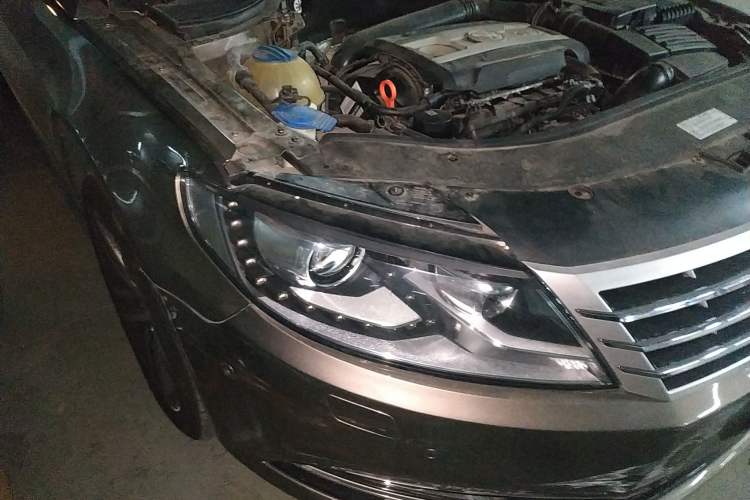 Used Volkswagen CC 2013 2.0 TSI Luxury Model Right Front Headlight