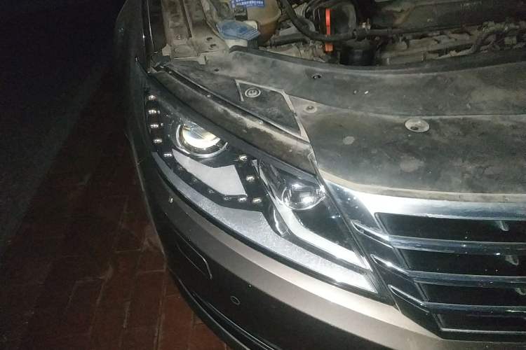 Used Volkswagen CC 2013 2.0 TSI Ultimate Model Right Front Headlight