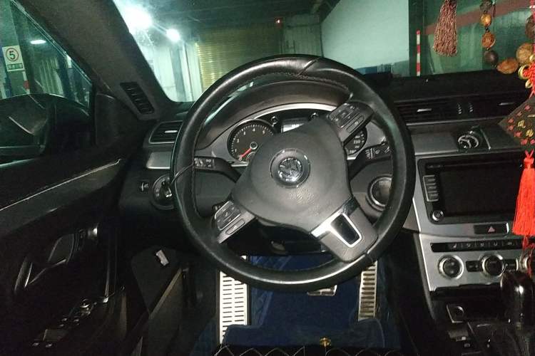 Used Volkswagen CC 2013 2.0 TSI Luxury Model Steering Wheel