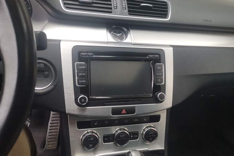 Used Volkswagen CC 2013 1.8TSI Luxury Model Audio And AC Panel
