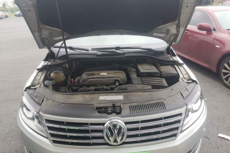Used Volkswagen CC 2013 1.8TSI Luxury Model Engine Bay