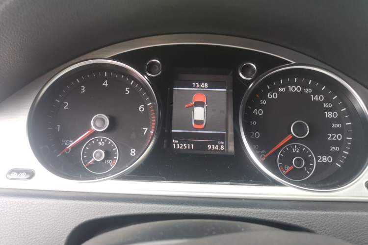 Used Volkswagen CC 2013 1.8TSI Luxury Model Instrument Cluster