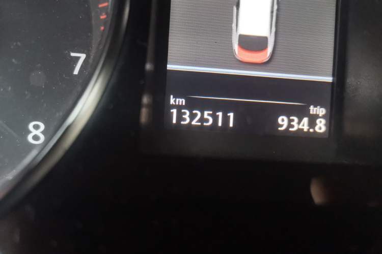 Used Volkswagen CC 2013 1.8TSI Luxury Model Odometer Close Up