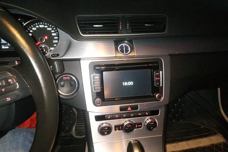 Used Volkswagen CC 2013 1.8TSI Luxury Model Audio And AC Panel