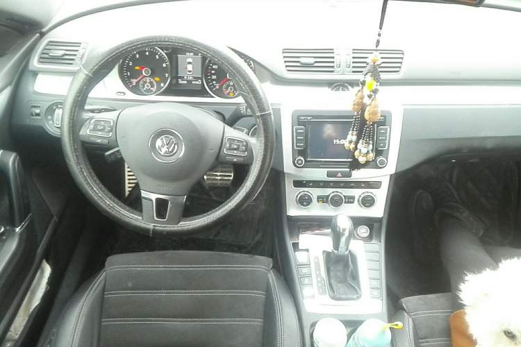 Used Volkswagen CC 2013 1.8TSI Luxury Model Center Console