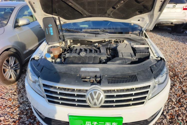 Used Volkswagen CC 2013 3.0 FSI V6 Engine Bay