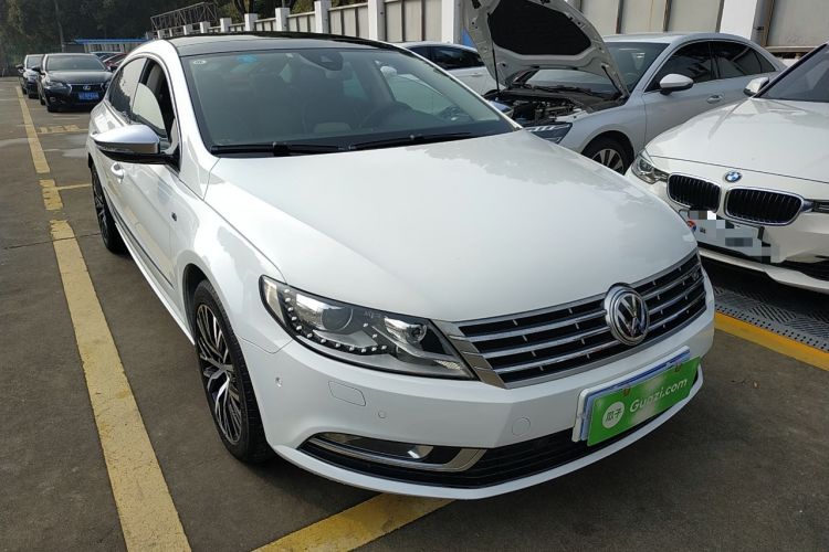 Used Volkswagen CC 2013 3.0 FSI V6 Front Right 45 Deg