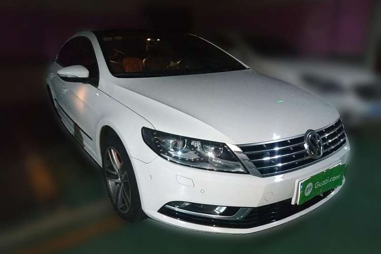 Used Volkswagen CC 2013 1.8TSI Luxury Model Front Right 45 Deg