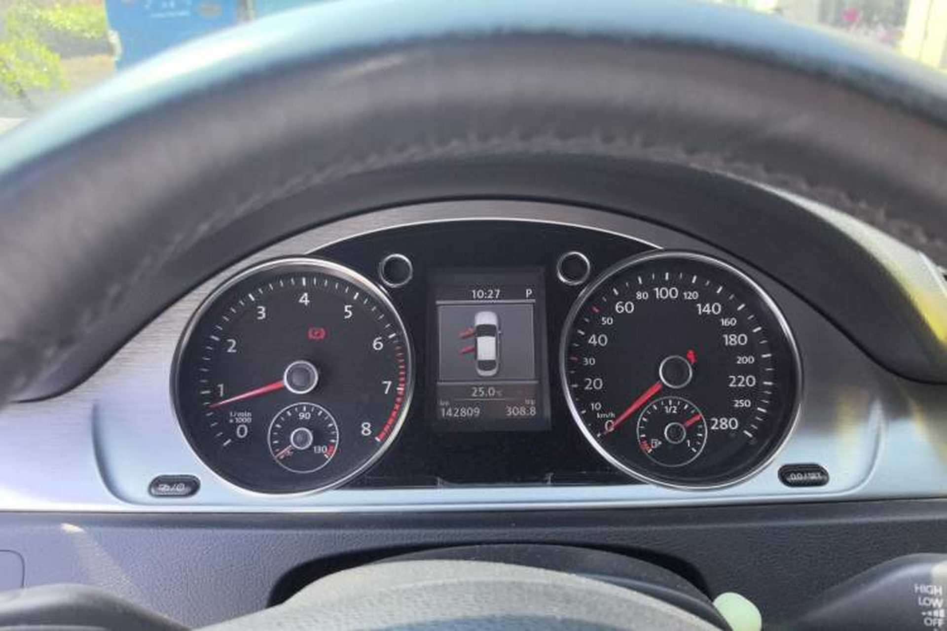 Used Volkswagen CC  Instrument Cluster