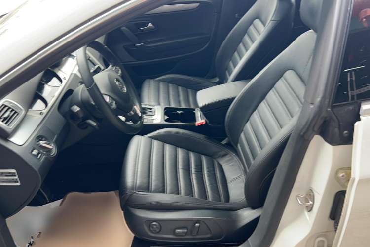 Used Volkswagen CC 2013 1.8TSI Prestige Model Left Front Seat