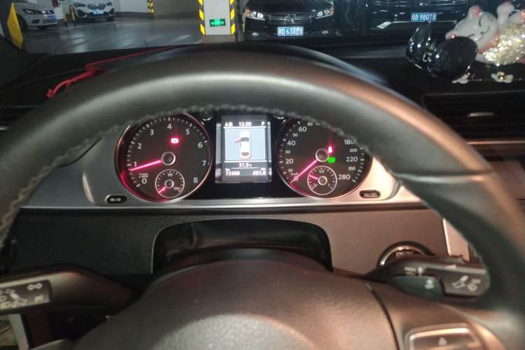 Used Volkswagen CC 2013 2.0 TSI Luxury Model Odometer Close Up