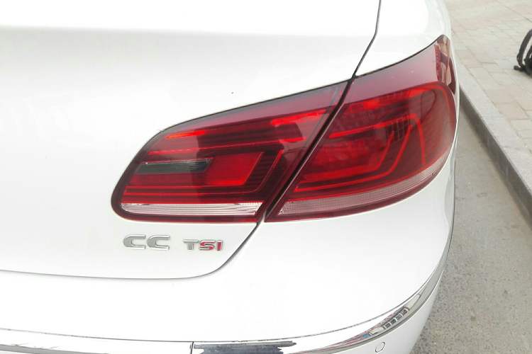 Used Volkswagen CC 2013 1.8TSI Luxury Model Right Rear Taillight
