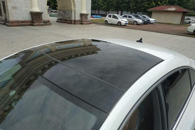 Used Volkswagen CC 2013 1.8TSI Luxury Model Roof