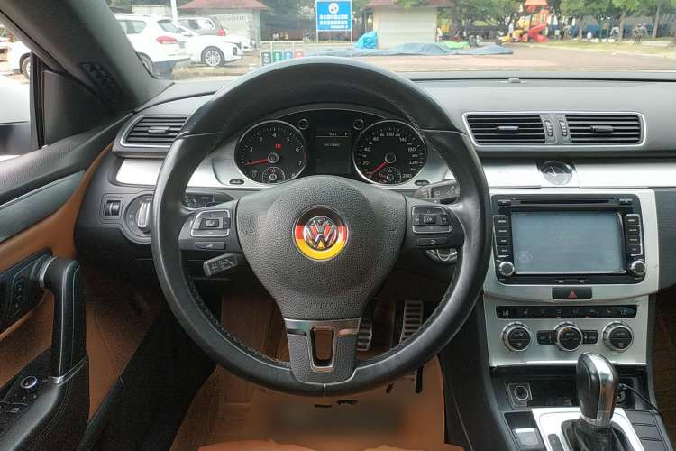 Used Volkswagen CC 2013 1.8TSI Luxury Model Steering Wheel