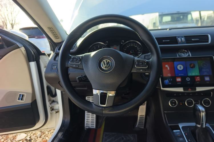 Used Volkswagen CC 2013 3.0 FSI V6 Steering Wheel