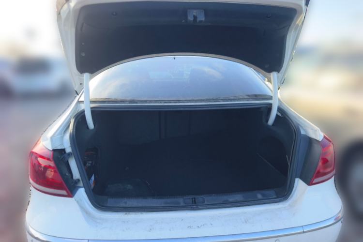 Used Volkswagen CC 2013 3.0 FSI V6 Trunk