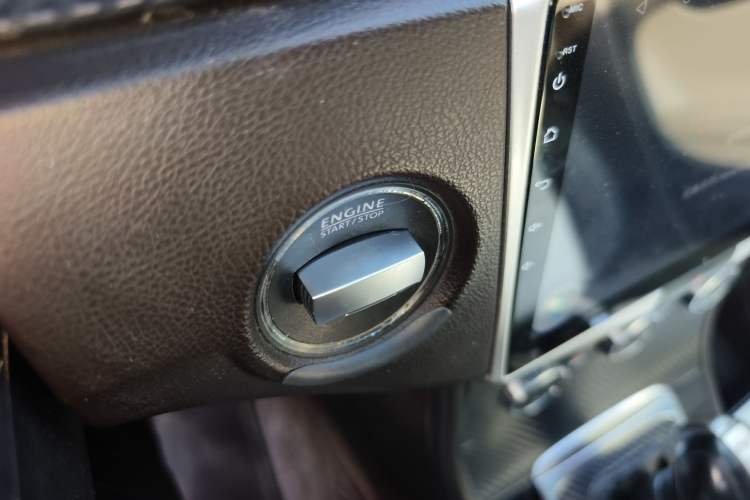 Used Volkswagen CC 2013 3.0 FSI V6 Vehicle Key