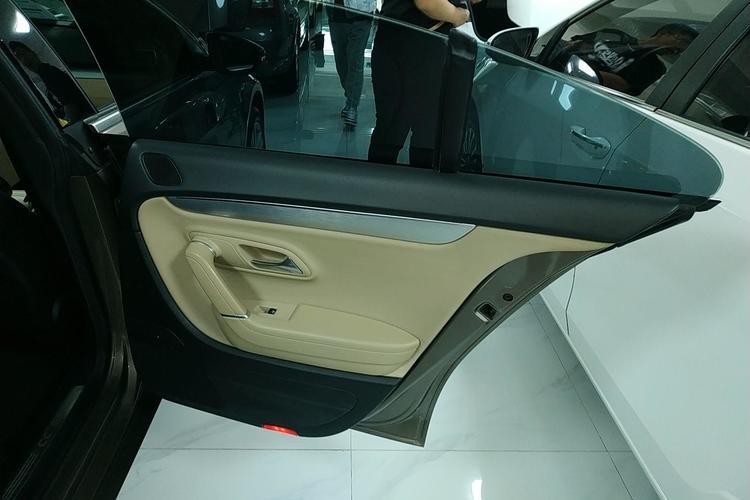 Used Volkswagen CC 2013 1.8TSI Prestige Model Interior 6