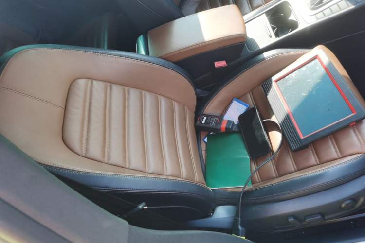 Used Volkswagen CC 2013 2.0 TSI Luxury Model Right Front Seat