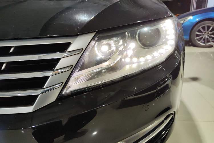 Used Volkswagen CC 2015 1.8TSI Luxury Model Left Front Headlight