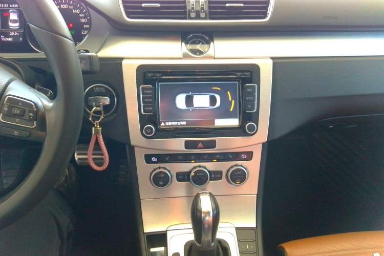 Used Volkswagen CC 2015 2.0 TSI Ultimate Model Audio And AC Panel