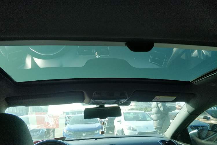 Used Volkswagen CC 2015 1.8TSI Prestige Model Headliner