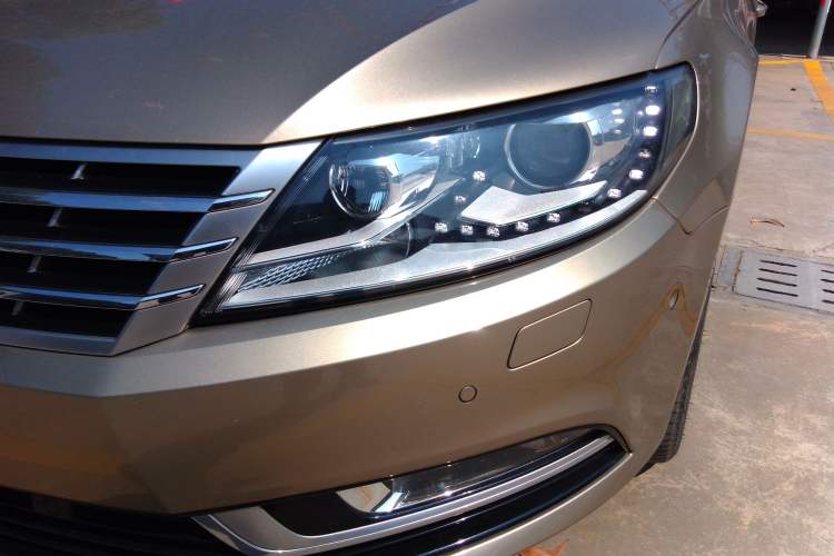 Used Volkswagen CC 2015 2.0 TSI Ultimate Model Left Front Headlight