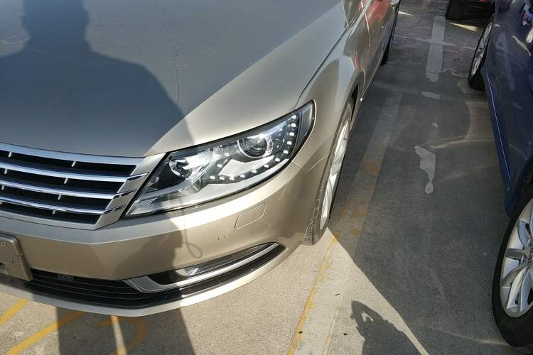 Used Volkswagen CC 2015 1.8TSI Prestige Model Left Front Headlight
