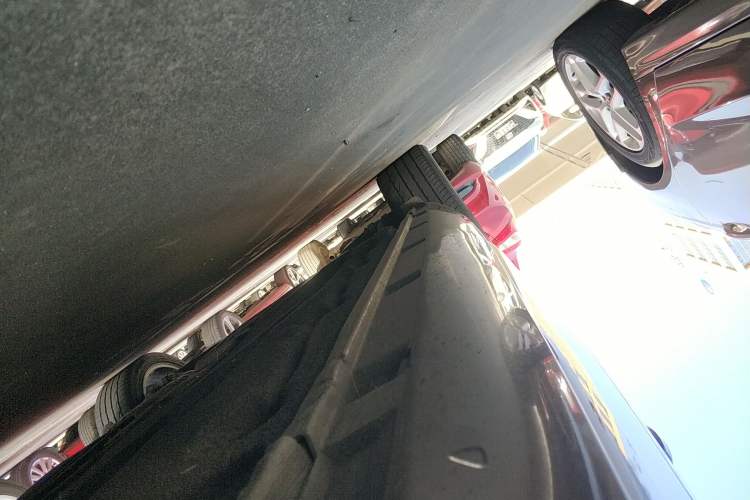 Used Volkswagen CC 2015 1.8TSI Prestige Model Right Side Sill