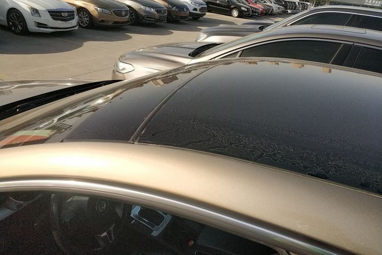 Used Volkswagen CC 2015 1.8TSI Prestige Model Roof